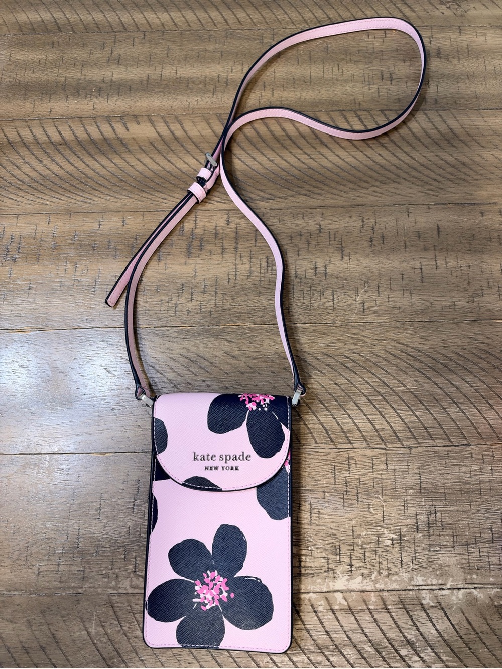 NWOT Kate Spade Cameron Grand Flora Pink Phone Crossbody WIRU1370